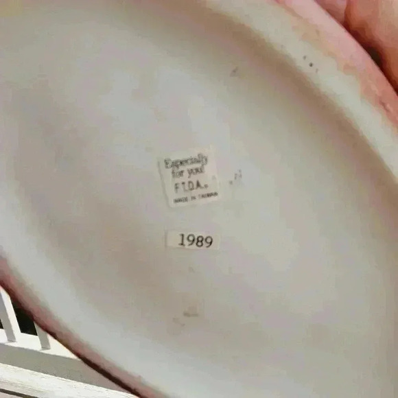 Vintage 1989 Porcelain Bisque Planter Wood Look F.T.D.A. Made In Taiwan - Picture 6 of 12